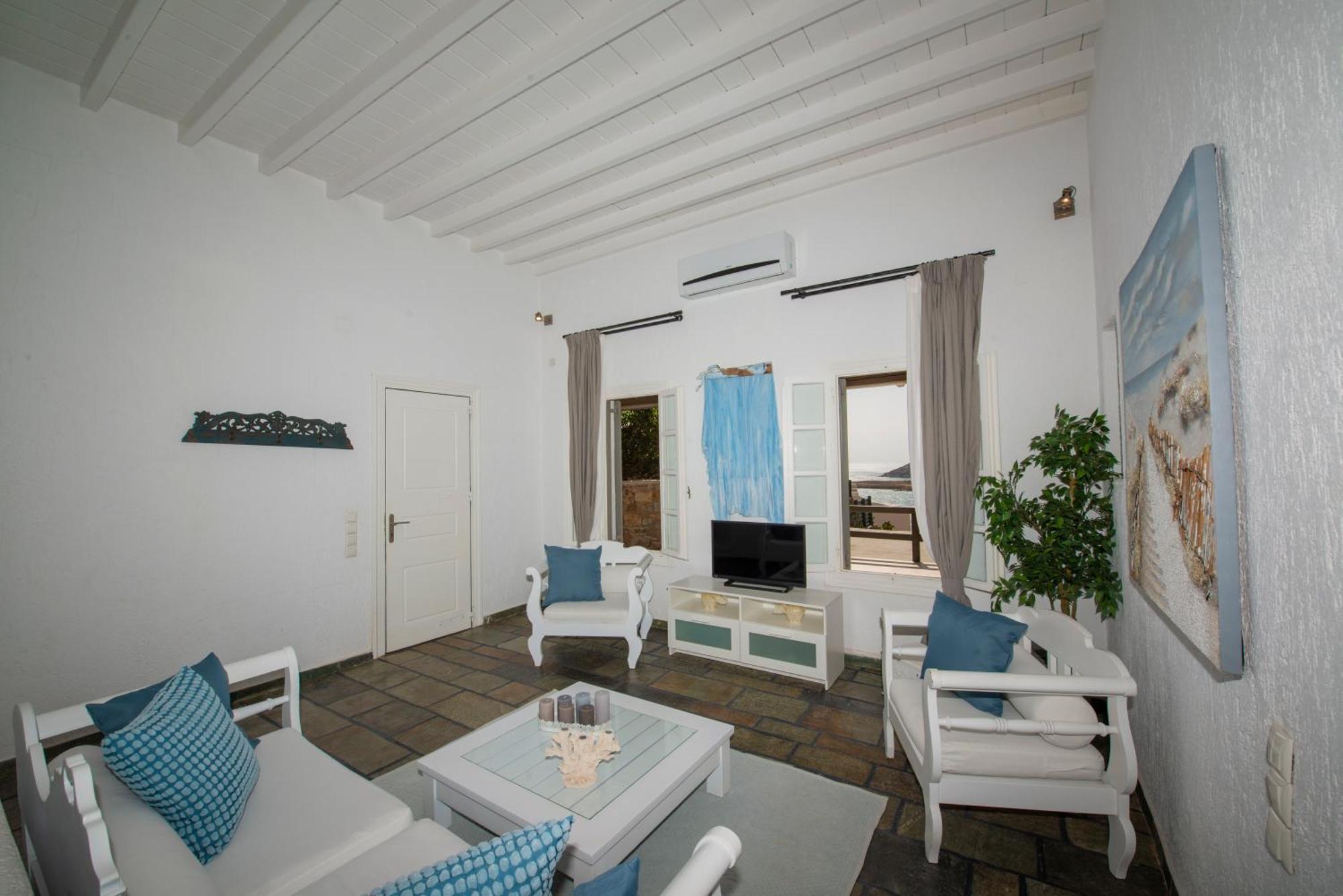 Thalasses Villas Kalafatis Exterior photo