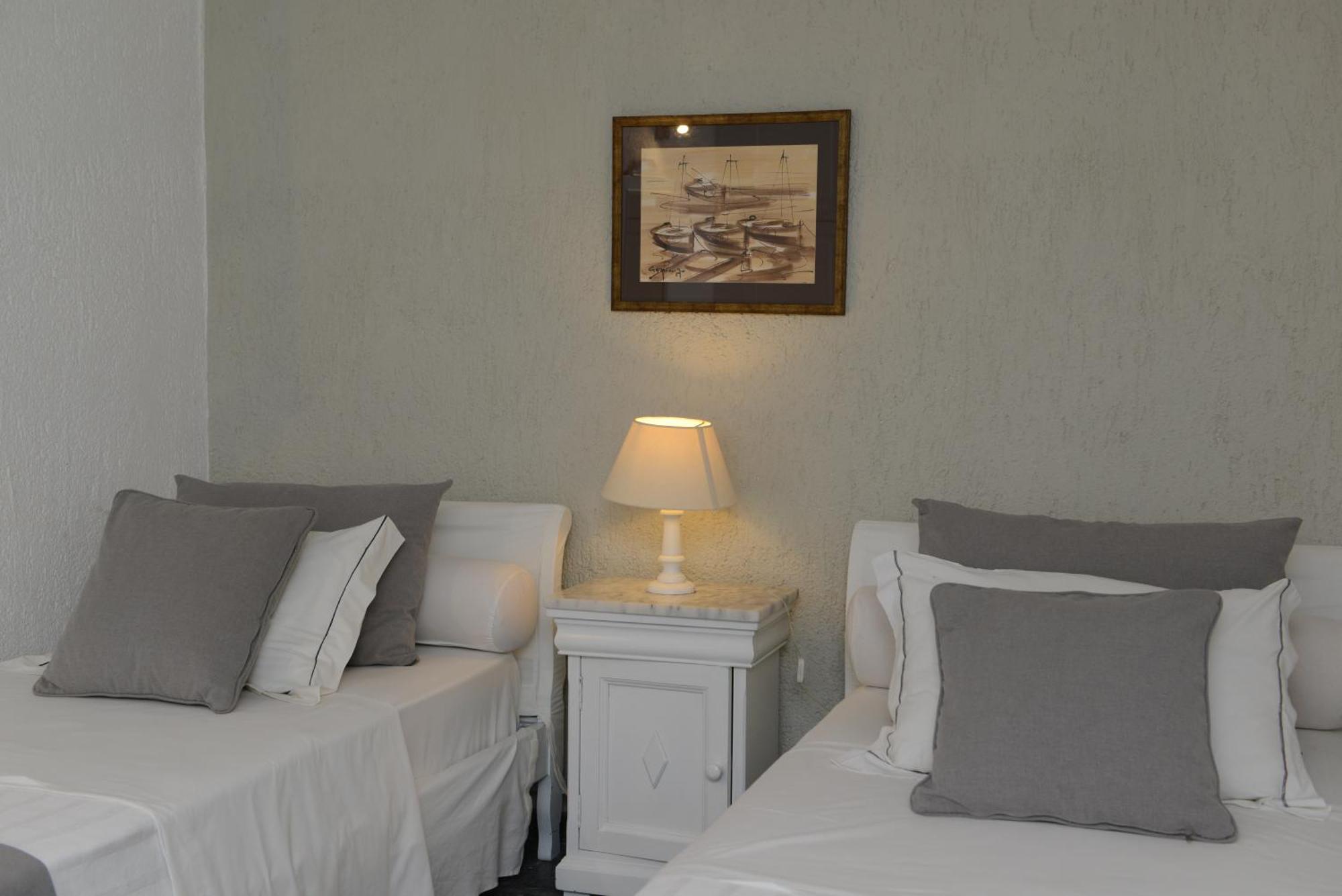Thalasses Villas Kalafatis Room photo